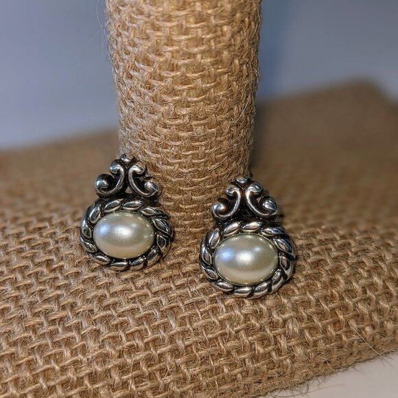 Brighton Retired Moon Glow Pearl Post Earrings - Picture 5 of 6